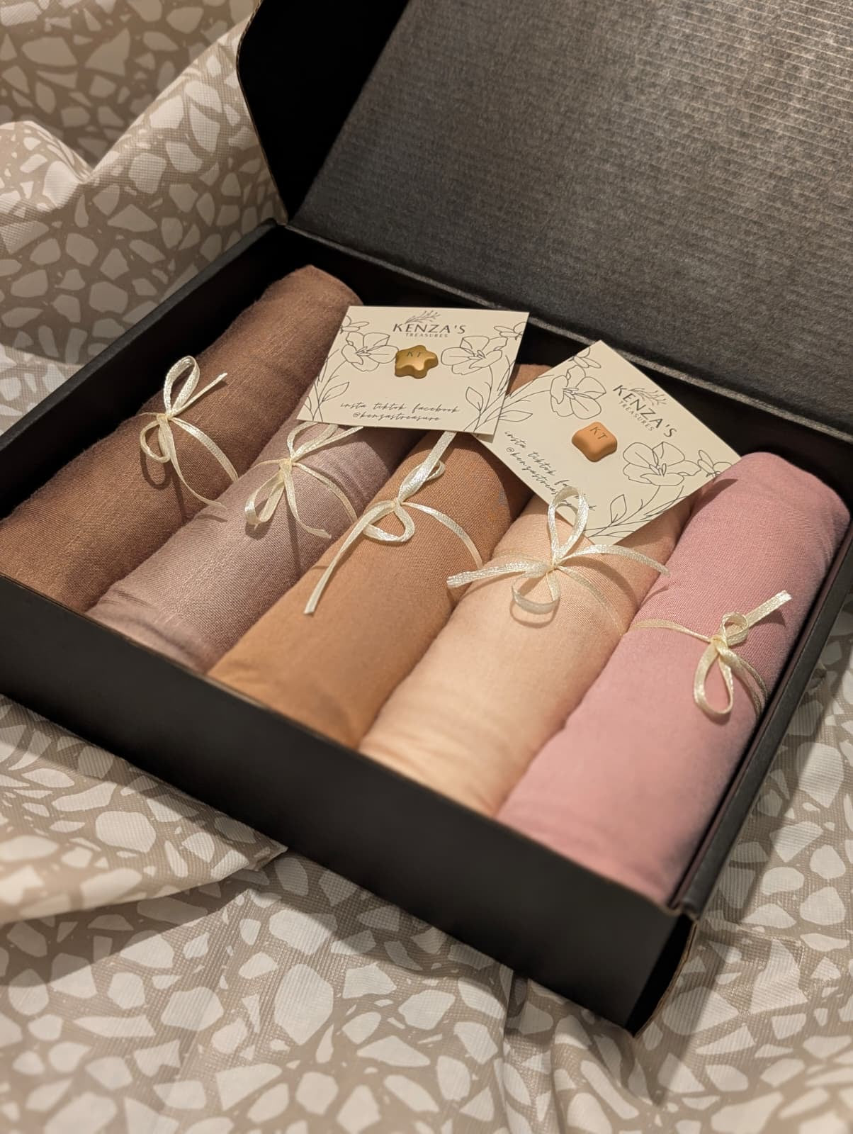 Jersey Hijab Gift Box- Gilded Earth Collection- Set of 5 + Free Hijab Magnets