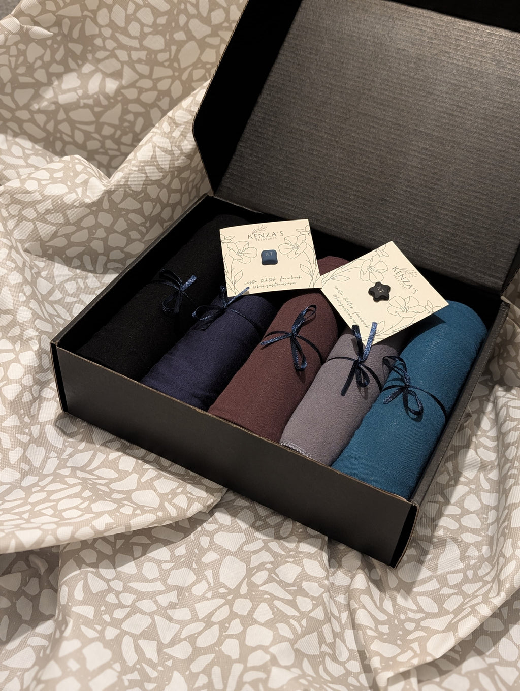 Jersey Hijab Gift Box- Sovereign Jewel Collection- Set of 5 + Free Hijab Magnets