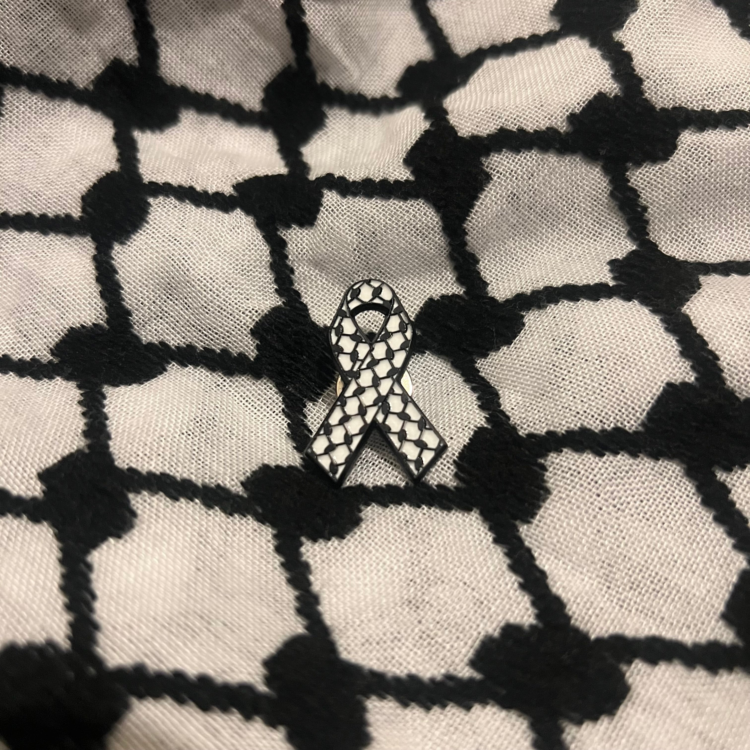 Keffiyeh pins- Scarf, Heart, Map, Palestinian man, Ribbon